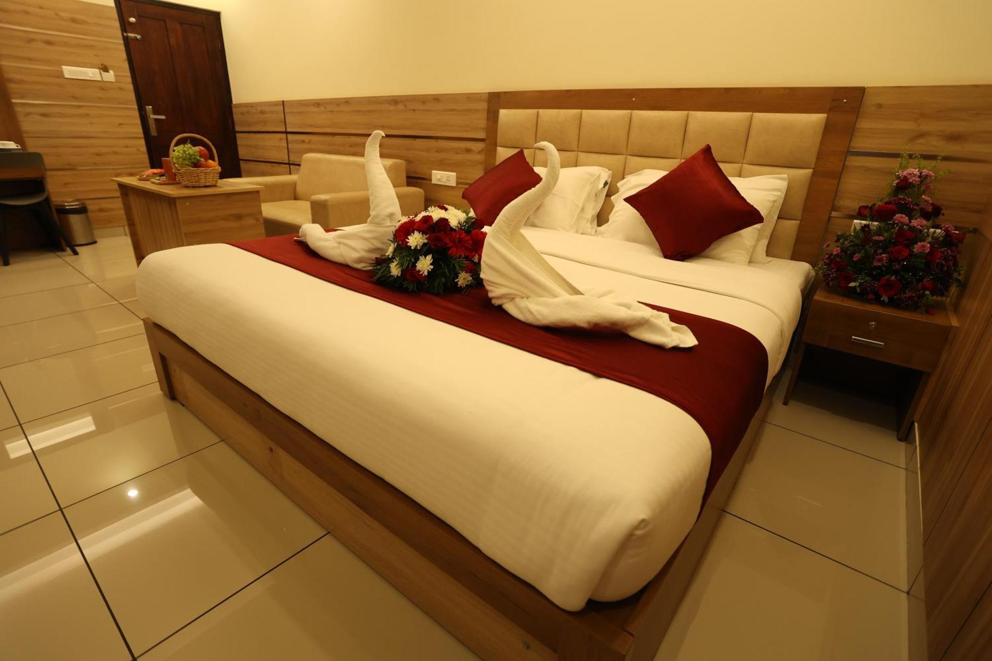Balaji Regency Kanhangad Kannangad Экстерьер фото