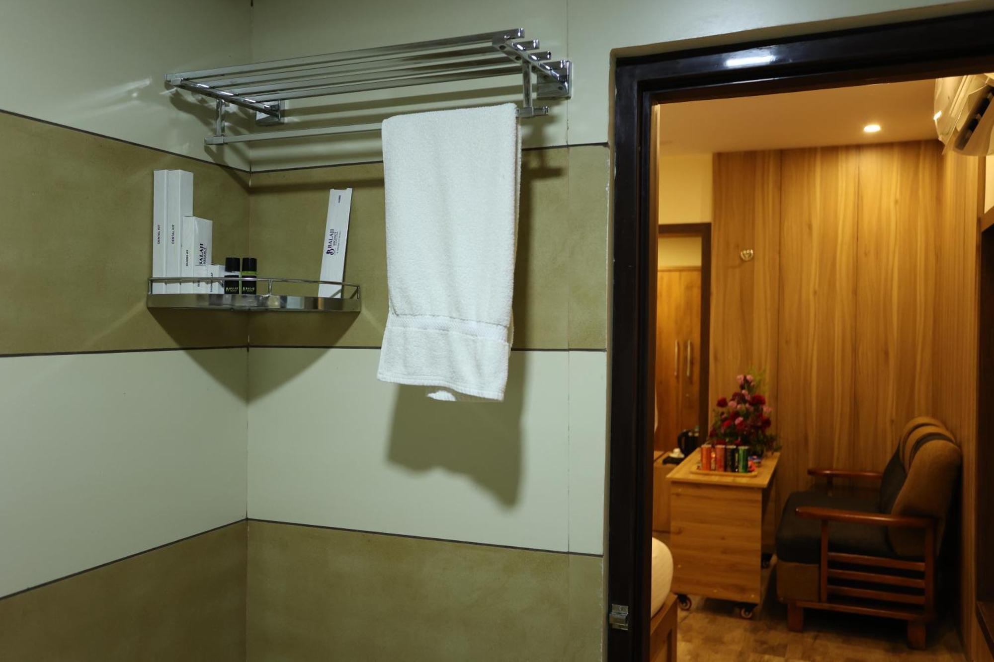 Balaji Regency Kanhangad Kannangad Экстерьер фото