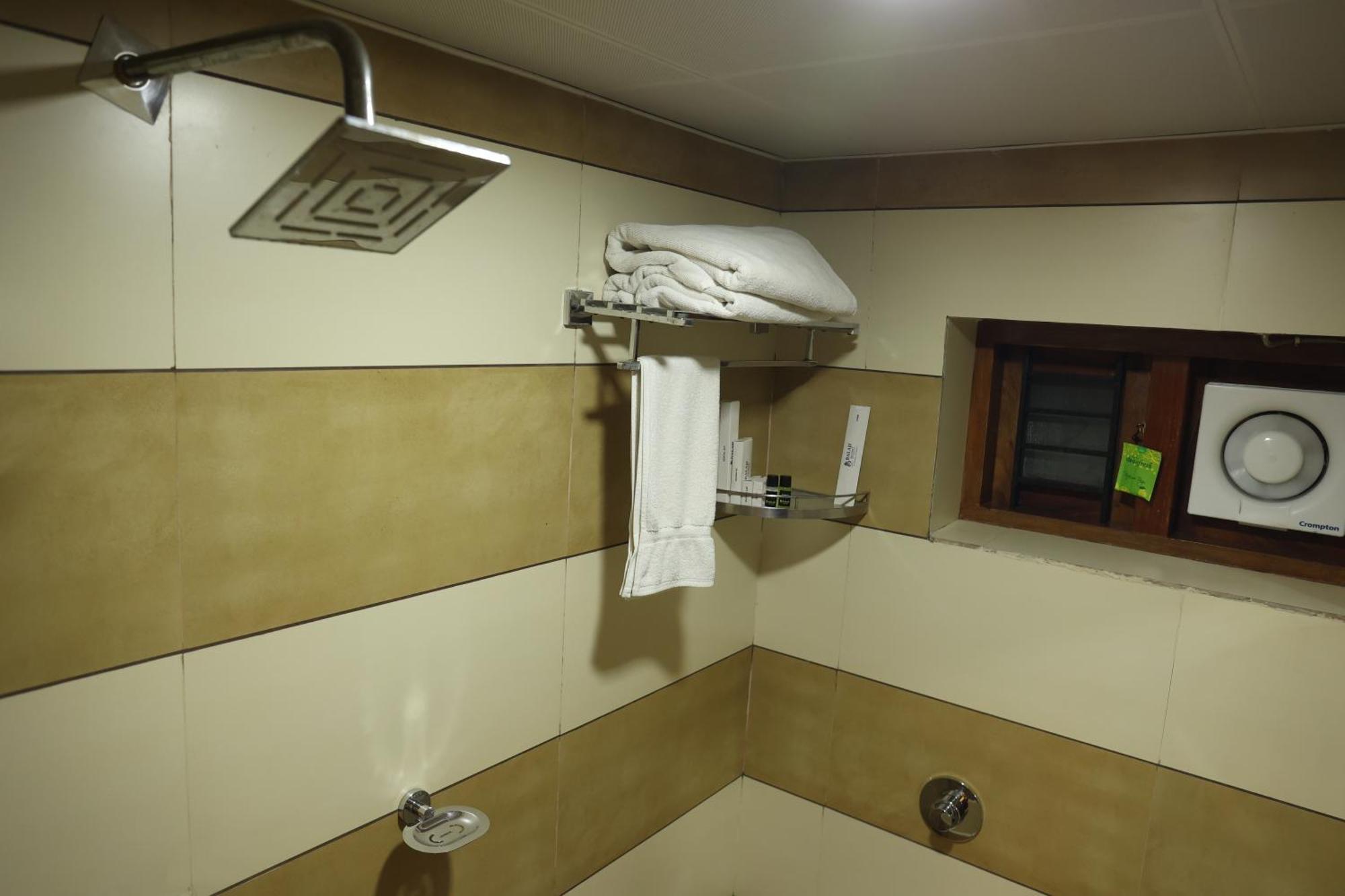Balaji Regency Kanhangad Kannangad Экстерьер фото